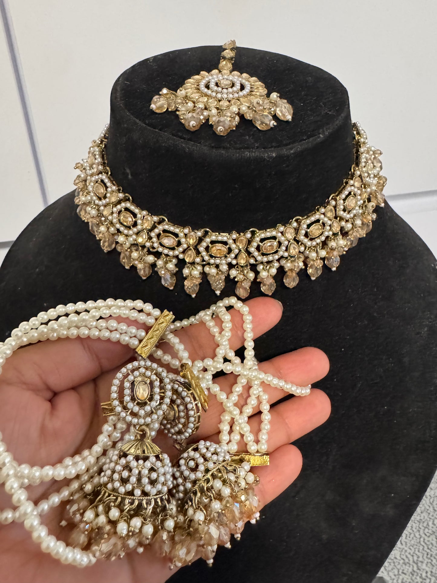 Bollywood Indian Pakistani golden set with shahara earrings